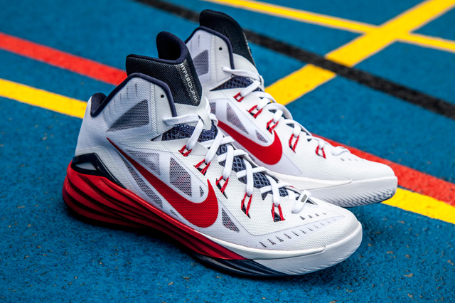 nike-hyperdunk-2014-foot-locker-white-1