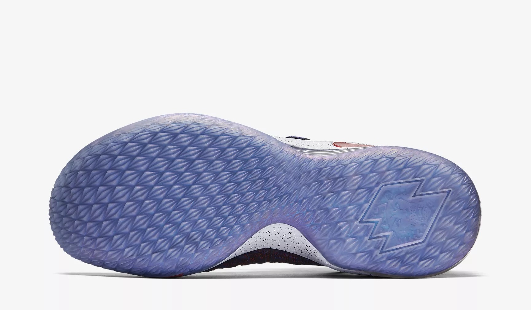 nike lebron 15 low supernova (4)